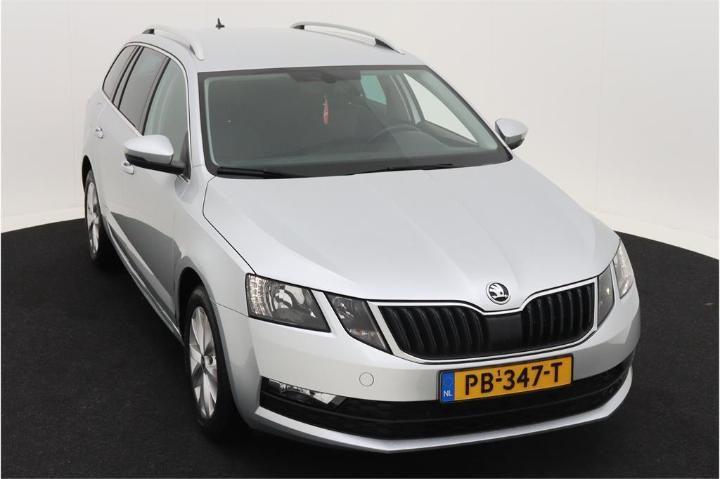 Photo 2 VIN: TMBJG9NE4J0040429 - SKODA OCTAVIA 