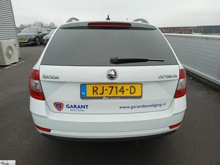 Photo 14 VIN: TMBJG9NE4J0201460 - SKODA OCTAVIA COMBI 