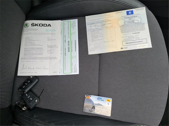 Photo 5 VIN: TMBJG9NE4J0216430 - SKODA OCTAVIA 