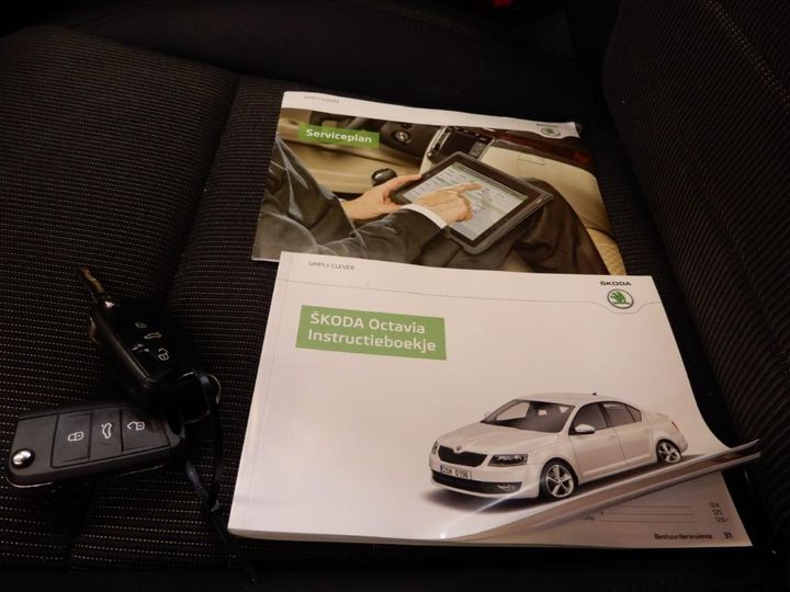 Photo 10 VIN: TMBJG9NE5F0240341 - SKODA OCTAVIA 