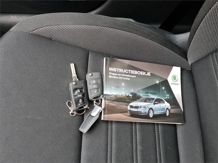 Photo 13 VIN: TMBJG9NE5J0160661 - SKODA OCTAVIA 