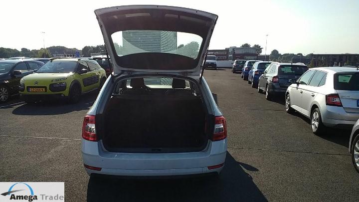 Photo 3 VIN: TMBJG9NE5J0200799 - SKODA OCTAVIA 