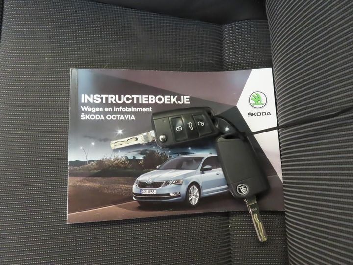 Photo 18 VIN: TMBJG9NE5K0047813 - SKODA OCTAVIA 