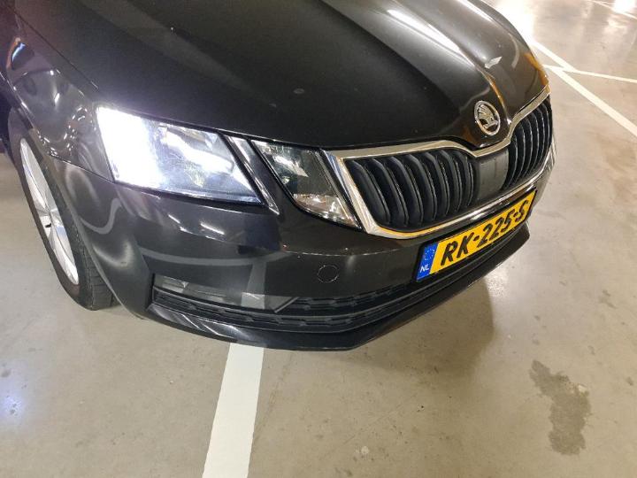 Photo 17 VIN: TMBJG9NE6J0223055 - SKODA OCTAVIA 