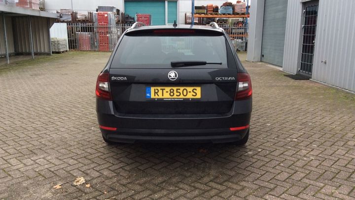 Photo 4 VIN: TMBJG9NE6J0258355 - SKODA OCTAVIA 