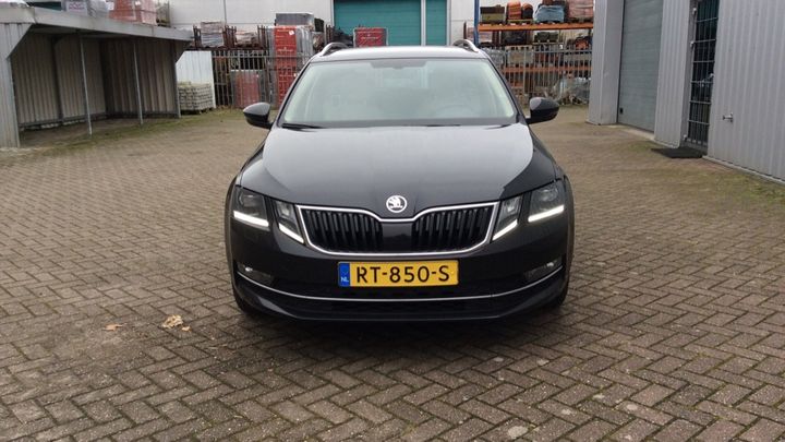 Photo 8 VIN: TMBJG9NE6J0258355 - SKODA OCTAVIA 