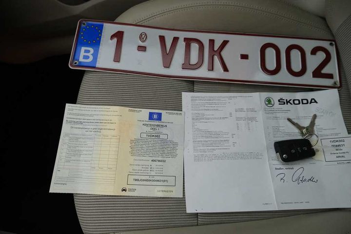 Photo 4 VIN: TMBJG9NE6K0044631 - SKODA OCTAVIA 