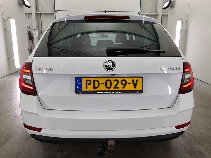 Photo 14 VIN: TMBJG9NE7J0077748 - SKODA OCTAVIA 