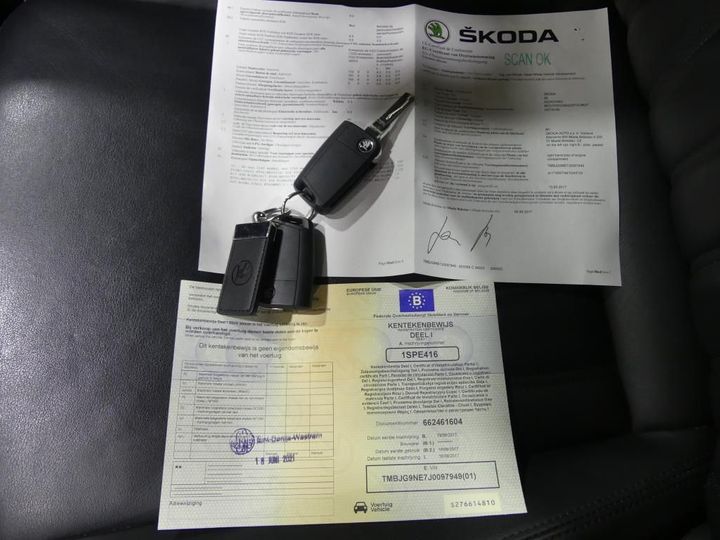 Photo 15 VIN: TMBJG9NE7J0097949 - SKODA OCTAVIA 