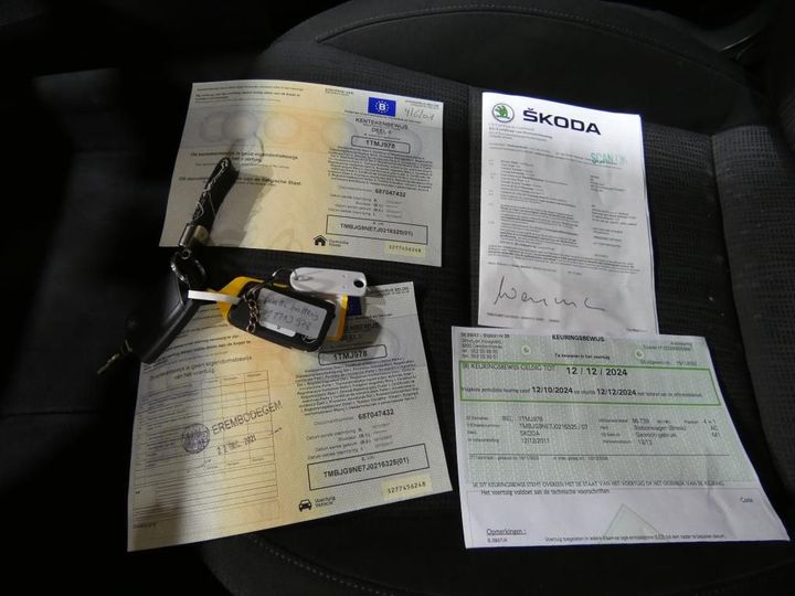 Photo 17 VIN: TMBJG9NE7J0216325 - SKODA OCTAVIA 