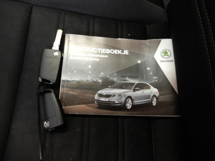 Photo 13 VIN: TMBJG9NE8J0080836 - SKODA OCTAVIA 