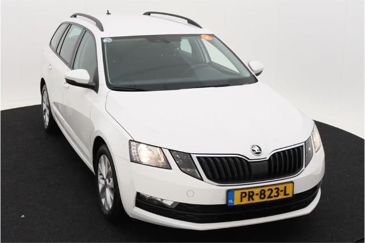 Photo 2 VIN: TMBJG9NE8J0123216 - SKODA OCTAVIA 