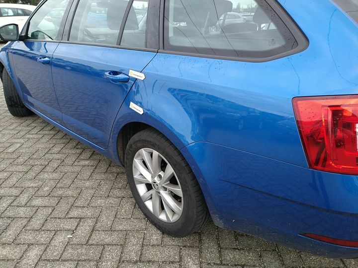 Photo 5 VIN: TMBJG9NE8J0143899 - SKODA OCTAVIA 