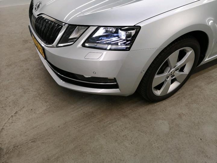 Photo 23 VIN: TMBJG9NE9J0041236 - SKODA OCTAVIA 