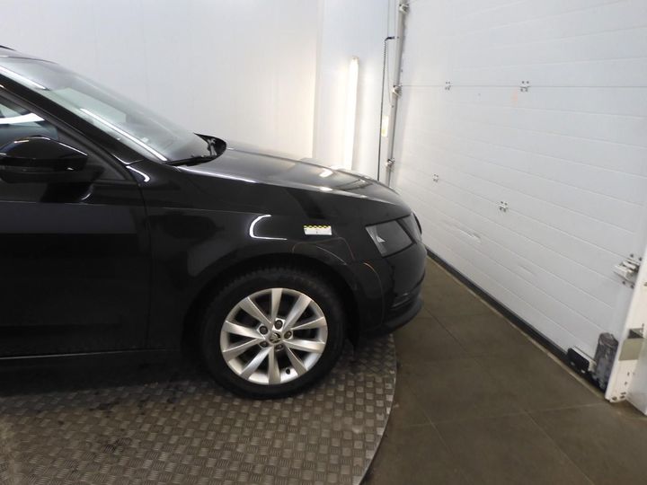 Photo 31 VIN: TMBJG9NE9J0048493 - SKODA OCTAVIA COMBI 