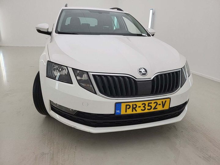 Photo 3 VIN: TMBJG9NE9J0125976 - SKODA OCTAVIA 