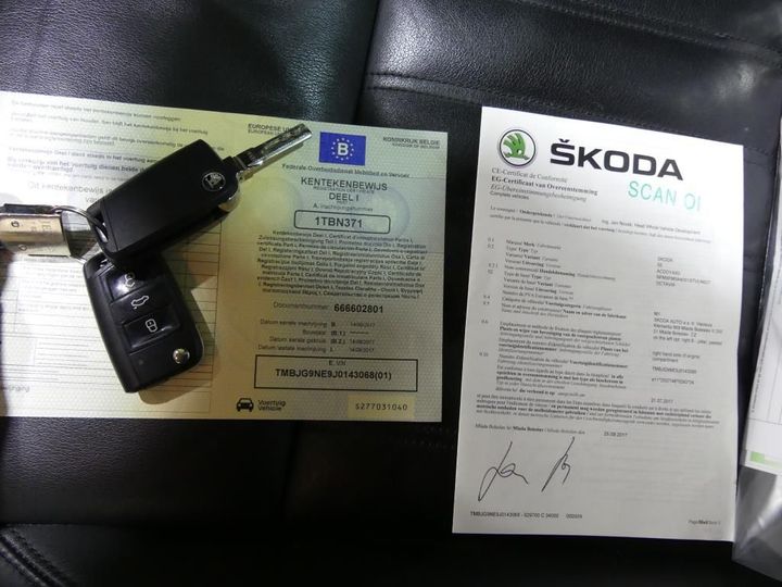 Photo 17 VIN: TMBJG9NE9J0143068 - SKODA OCTAVIA 