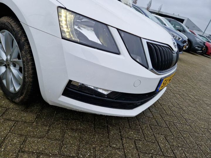 Photo 8 VIN: TMBJG9NE9J0282553 - SKODA OCTAVIA 