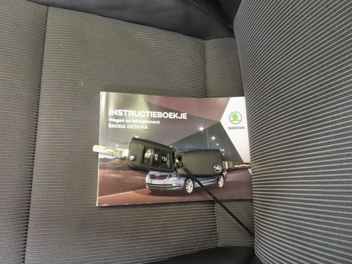 Photo 13 VIN: TMBJG9NE9K0062749 - SKODA OCTAVIA 