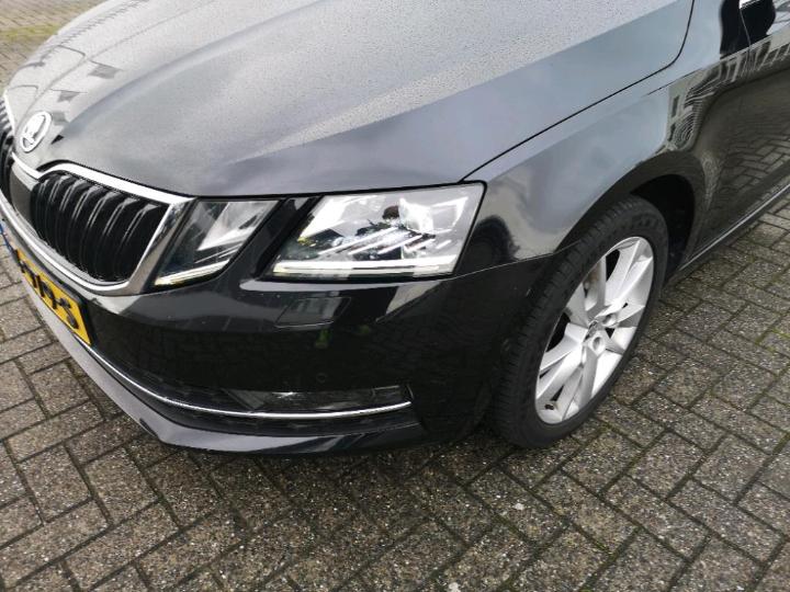 Photo 16 VIN: TMBJG9NEXJ0237413 - SKODA OCTAVIA 