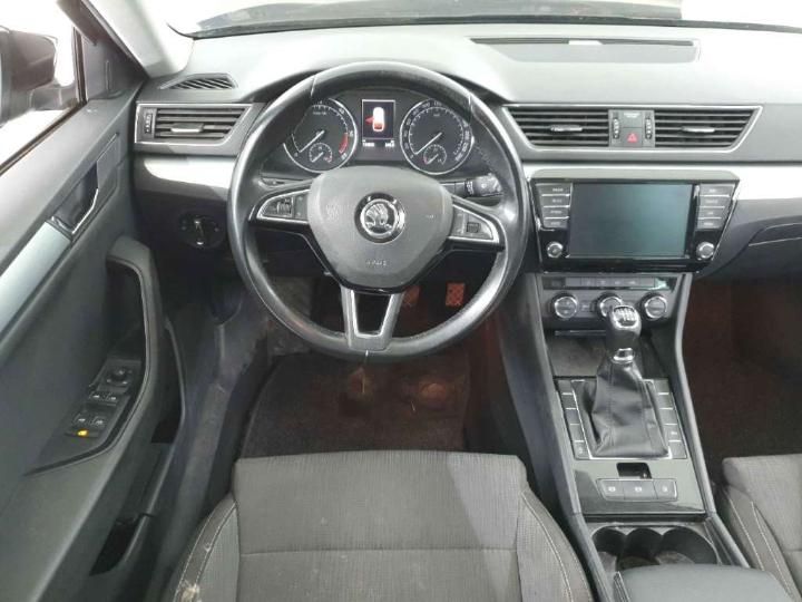 Photo 7 VIN: TMBJG9NP0H7507204 - SKODA SUPERB 