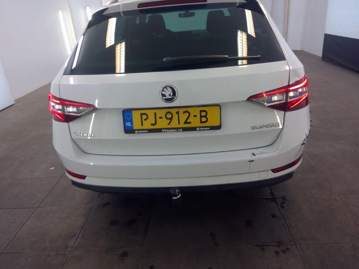 Photo 16 VIN: TMBJG9NP0H7508224 - SKODA SUPERB 