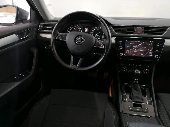 Photo 6 VIN: TMBJG9NP0J7512361 - SKODA SUPERB 