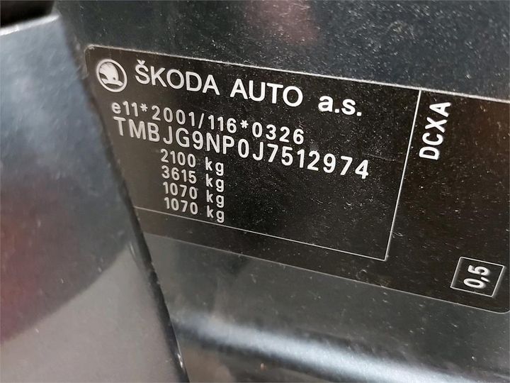 Photo 6 VIN: TMBJG9NP0J7512974 - SKODA SUPERB 