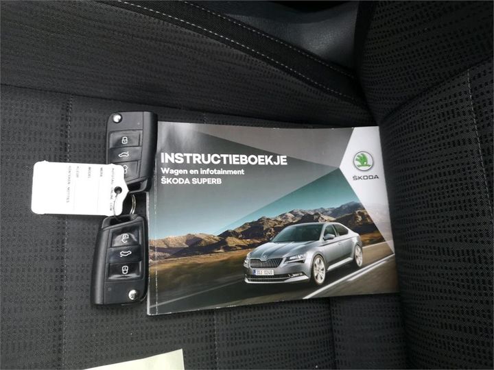 Photo 14 VIN: TMBJG9NP0J7584306 - SKODA SUPERB COMBI 