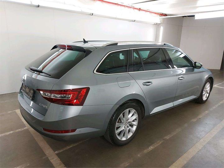 Photo 2 VIN: TMBJG9NP0J7606868 - SKODA SUPERB COMBI 