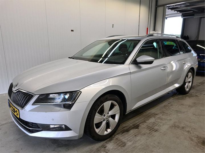 Photo 1 VIN: TMBJG9NP1H7037362 - SKODA SUPERB 