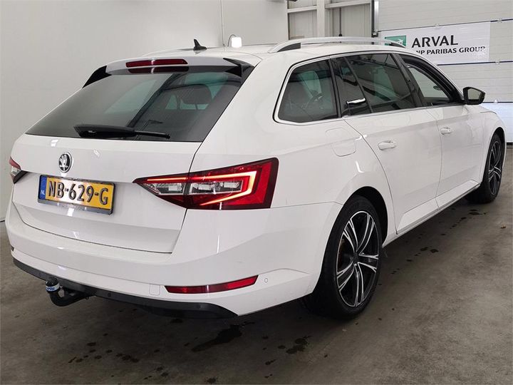 Photo 2 VIN: TMBJG9NP1H7044537 - SKODA SUPERB 