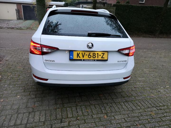 Photo 18 VIN: TMBJG9NP1H7511021 - SKODA SUPERB 