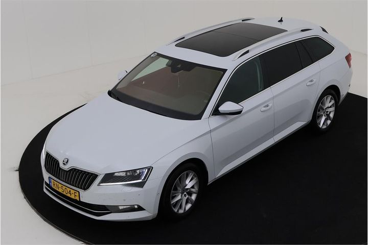 Photo 1 VIN: TMBJG9NP1J7509078 - SKODA SUPERB 