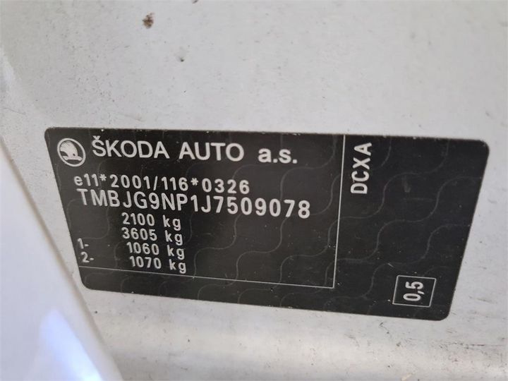 Photo 15 VIN: TMBJG9NP1J7509078 - SKODA SUPERB COMBI 