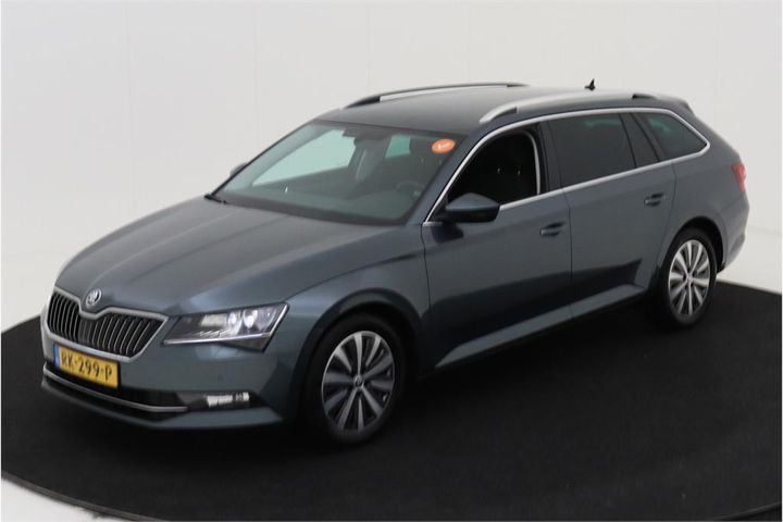 Photo 1 VIN: TMBJG9NP1J7547135 - SKODA SUPERB 