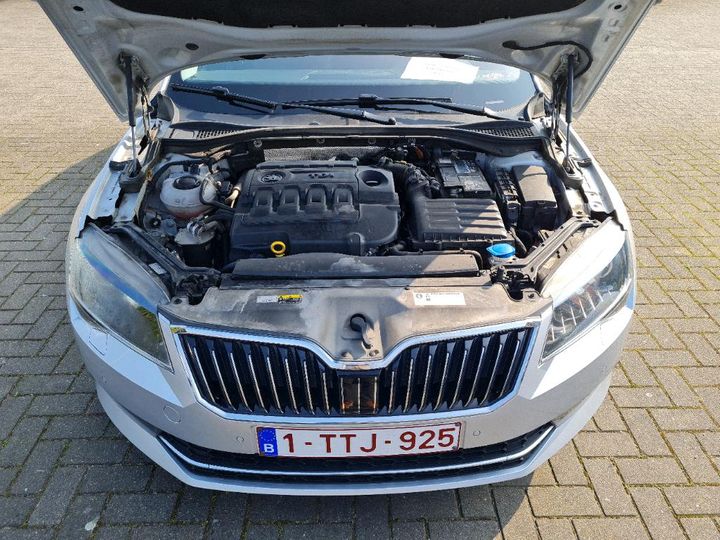 Photo 22 VIN: TMBJG9NP1J7566476 - SKODA SUPERB 