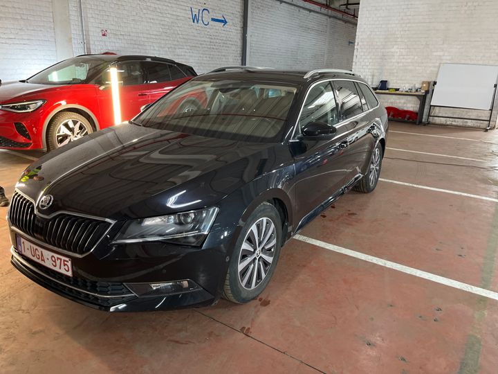 Photo 1 VIN: TMBJG9NP1J7583262 - SKODA SUPERB 