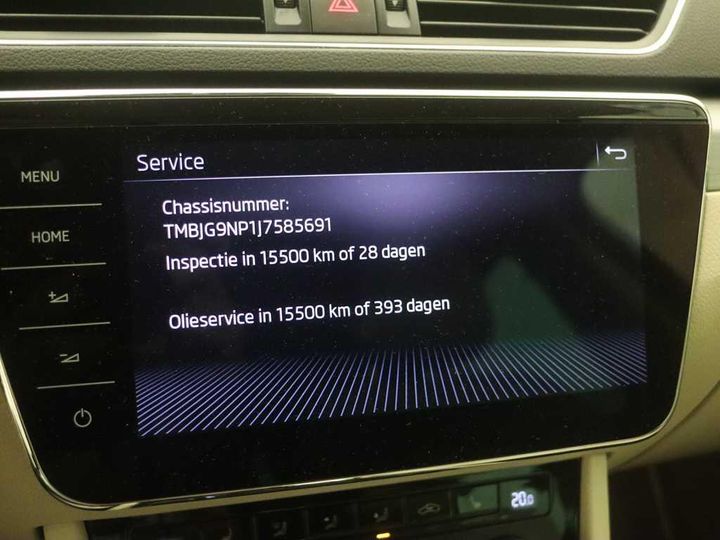 Photo 19 VIN: TMBJG9NP1J7585691 - SKODA SUPERB 