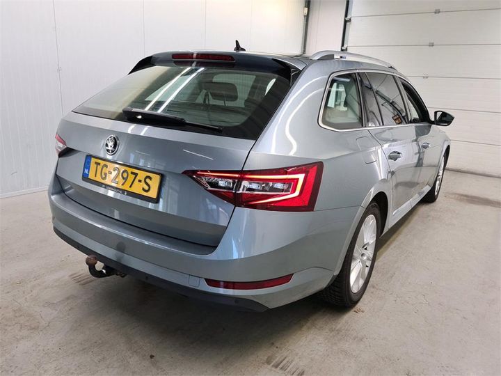 Photo 4 VIN: TMBJG9NP1J7606295 - SKODA SUPERB 