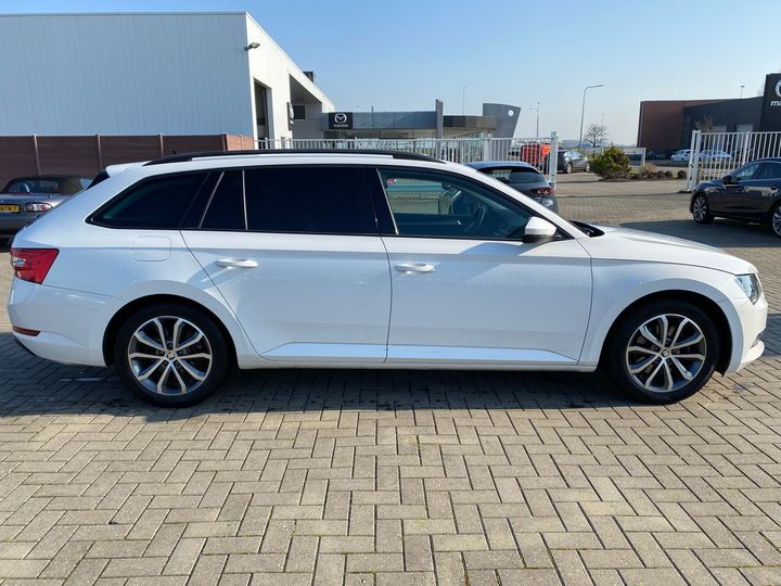 Photo 10 VIN: TMBJG9NP2G7058249 - SKODA SUPERB 