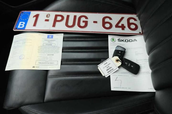 Photo 4 VIN: TMBJG9NP2H7027469 - SKODA SUPERB 