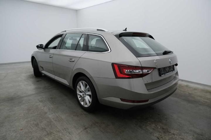 Photo 7 VIN: TMBJG9NP2H7027469 - SKODA SUPERB 