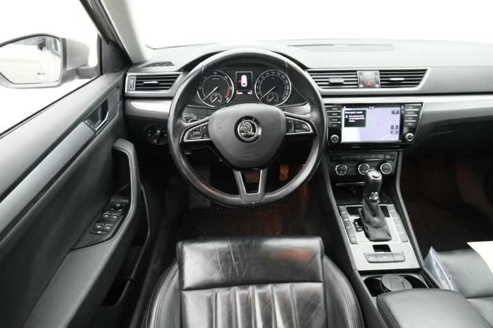 Photo 9 VIN: TMBJG9NP2H7027469 - SKODA SUPERB 