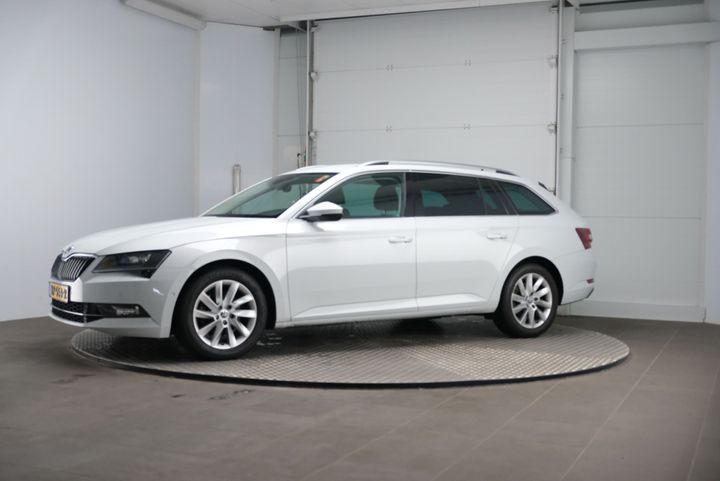 Photo 1 VIN: TMBJG9NP2H7507897 - SKODA SUPERB 