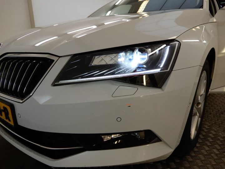 Photo 20 VIN: TMBJG9NP2H7507897 - SKODA SUPERB 