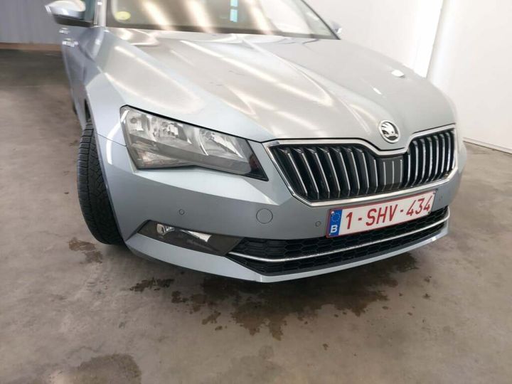 Photo 8 VIN: TMBJG9NP2H7537529 - SKODA SUPERB 