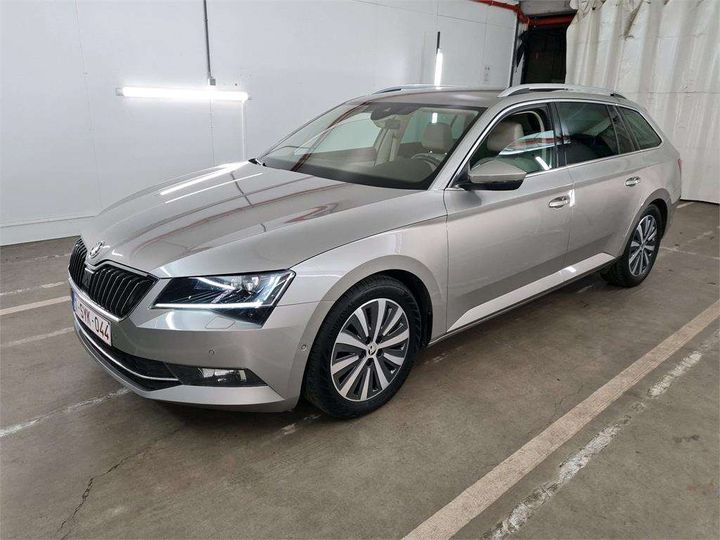 Photo 1 VIN: TMBJG9NP2J7512197 - SKODA SUPERB 