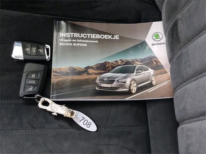 Photo 9 VIN: TMBJG9NP2J7520493 - SKODA SUPERB 