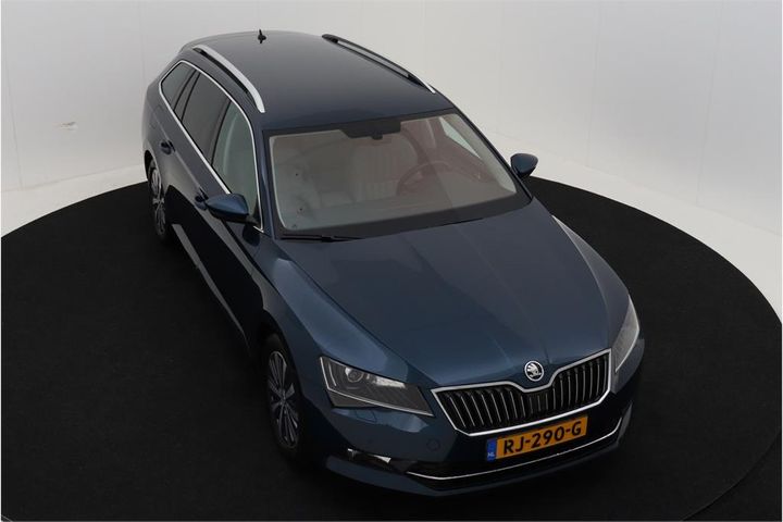 Photo 2 VIN: TMBJG9NP2J7547483 - SKODA SUPERB 